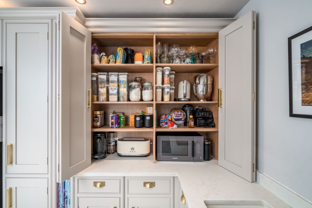 Kitchen larder - Berkshire kitchen - photography Kitchen larder - Berkshire kitchen - photography