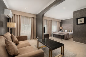 Knightsbridge Hotel suite
